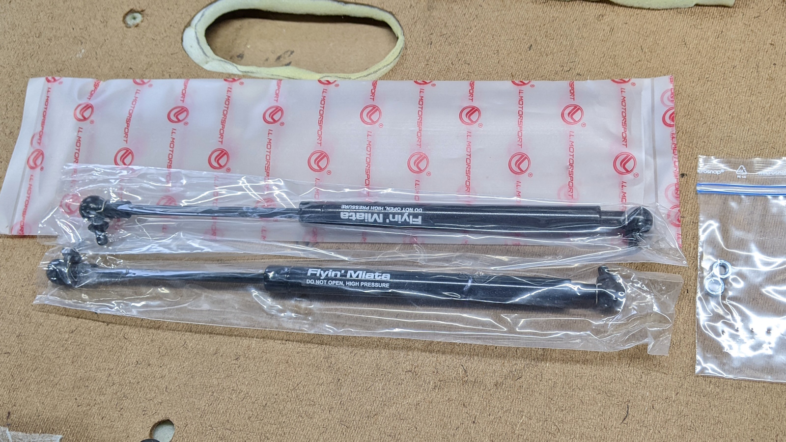 IL Motorsport dual hood strut kit from Flyin' Miata